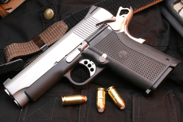 �������� Wilson Combat KZ-45 Compact
