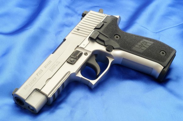 �������� Sig Sauer P226 Stainless