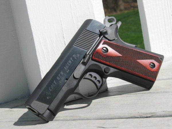 �������� Colt New Agent