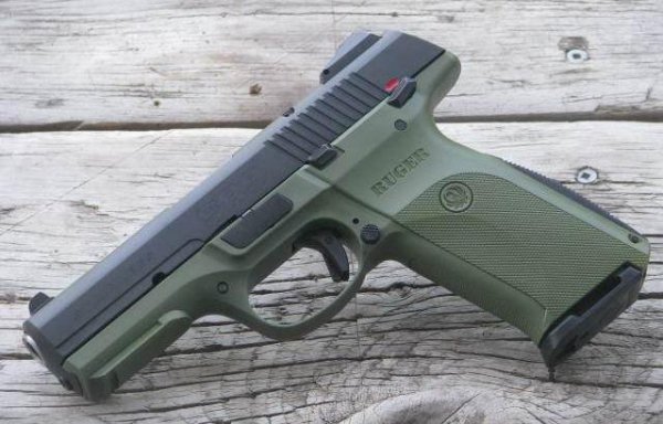 �������� Ruger SR9 OD Green