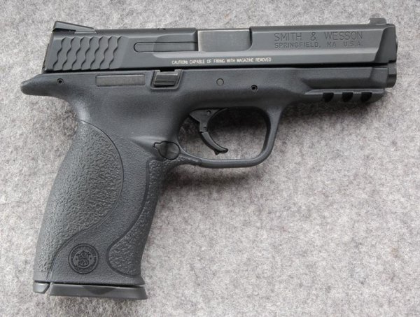 �������� Smith & Wesson M&P40