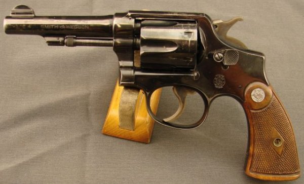 ��������� Smith & Wesson Military & Police ������� 1905 ����