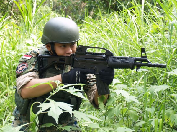 ��������� �������� Pindad SS2 V5